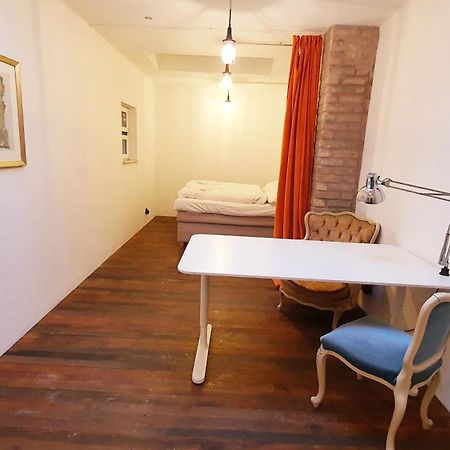 Helles Zimmer Im Loft MHG Exteriér fotografie